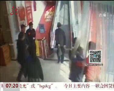 女郎市场在线观看,在线揭秘时尚圈幕后风云